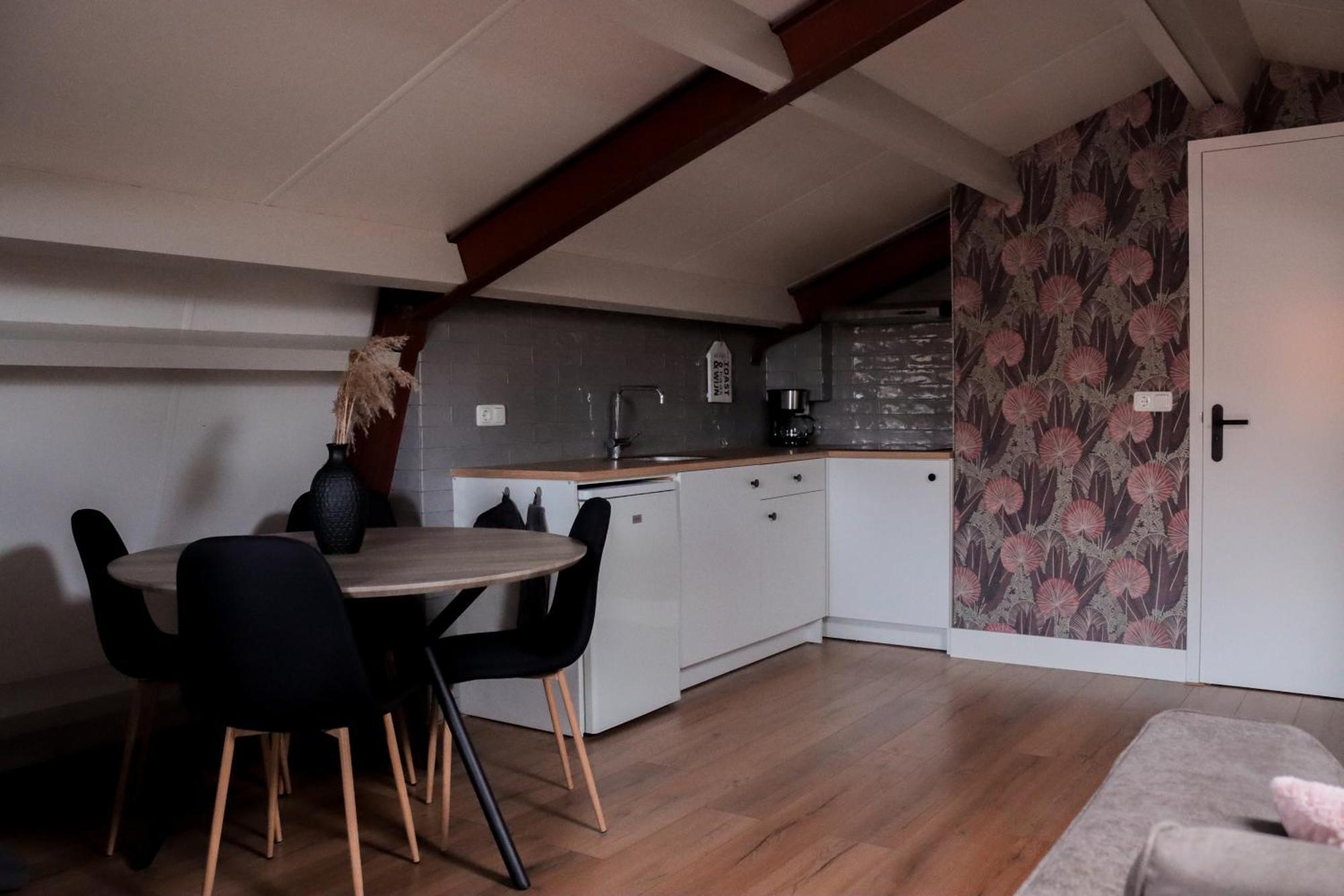 B&B De Kalverschuur Schoonrewoerd Extérieur photo