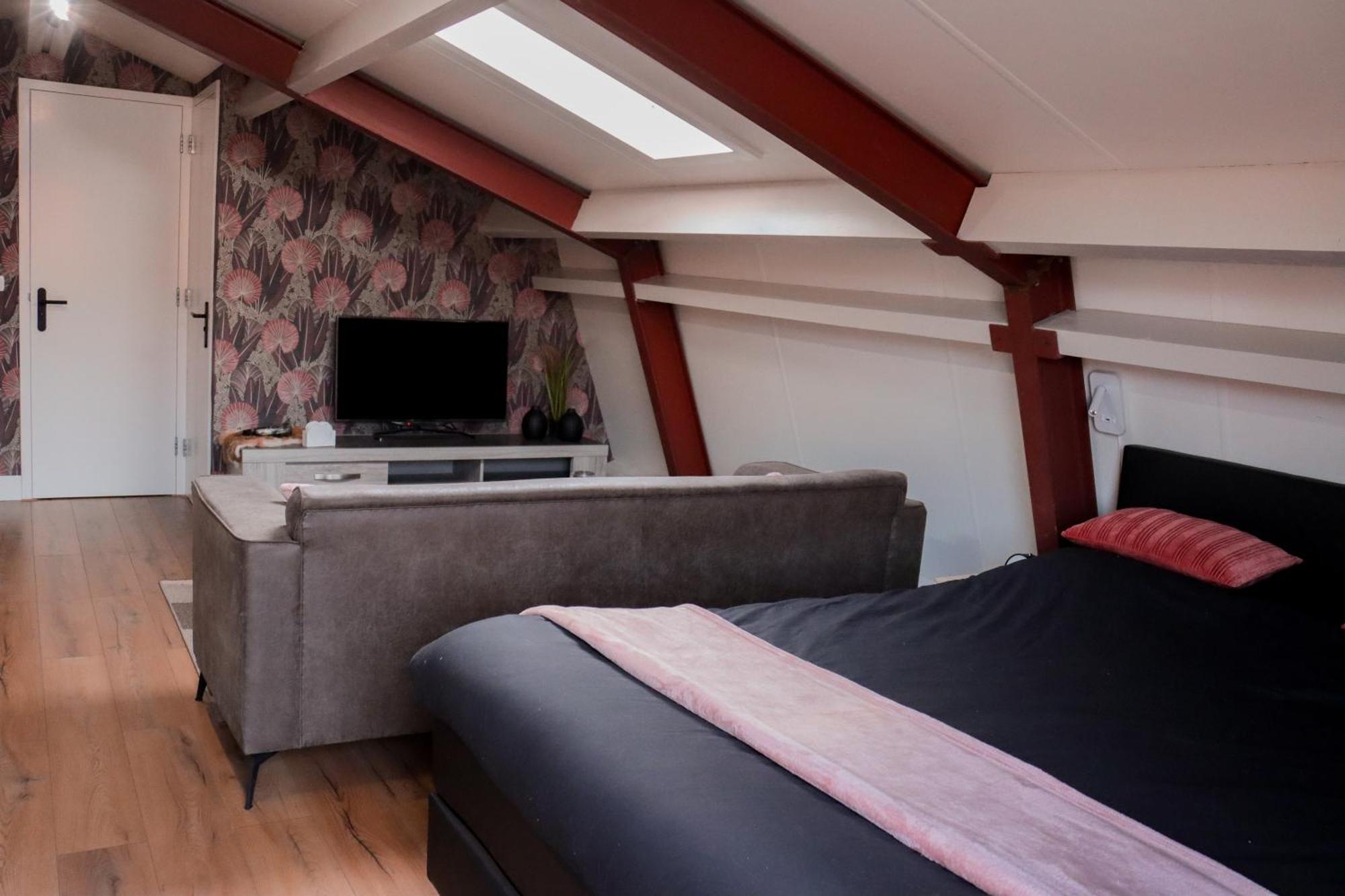 B&B De Kalverschuur Schoonrewoerd Extérieur photo
